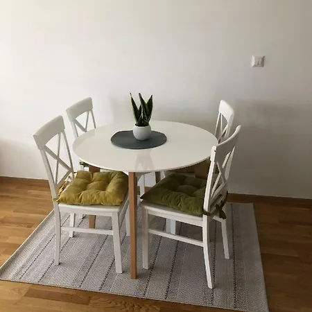 Apartman Star شقة *