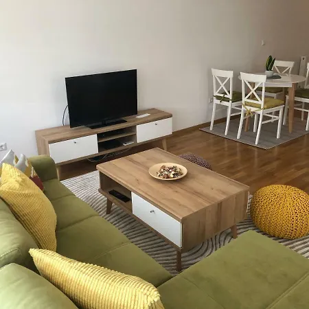 Apartman Star شقة *